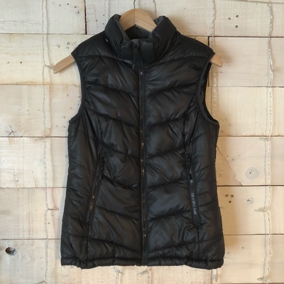 H&M Jackets & Blazers - Black Puffer Vest from H&M